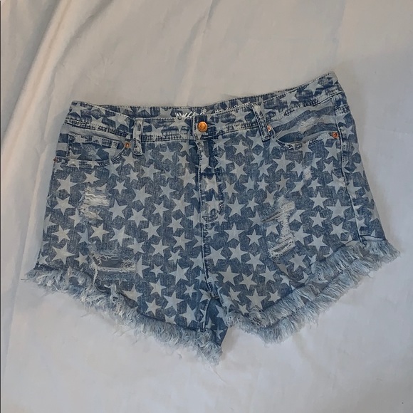 Mossimo Supply Co. Pants - Mossimo high rise Stars and Stripes shorts